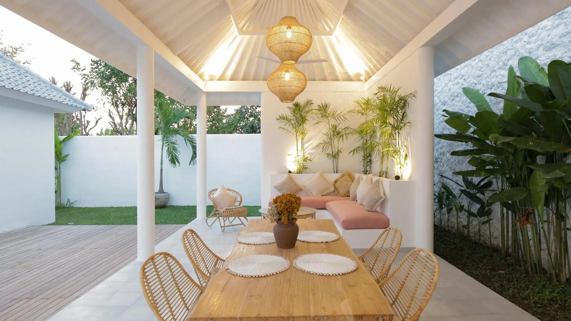 The Bingin Beach Villas' Private Villas Uluwatu